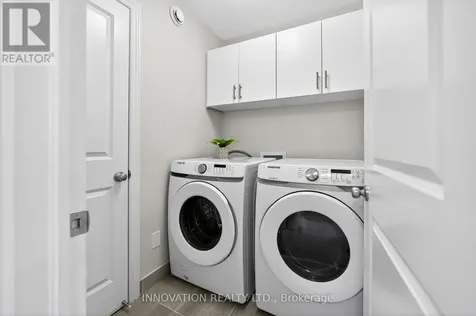 321 Kanashtage Terrace Ottawa ON K4A 5K1