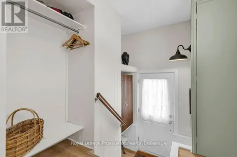 31 Elizabeth Street Brighton ON K0K 1H0
