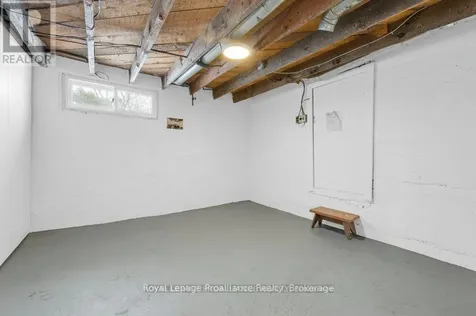 31 Elizabeth Street Brighton ON K0K 1H0