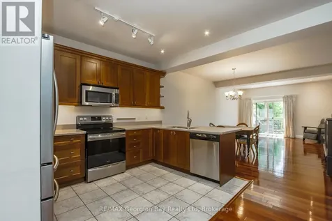 432 Shewfelt Crescent Midland ON L4R 5M7