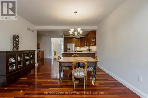432 Shewfelt Crescent Midland ON L4R 5M7