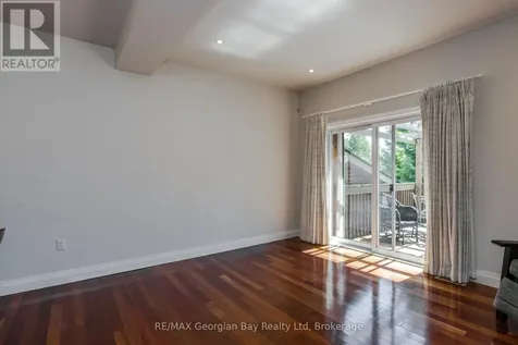 432 Shewfelt Crescent Midland ON L4R 5M7