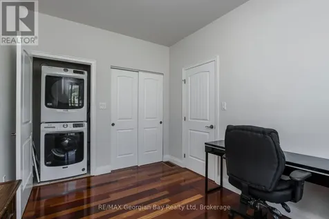 432 Shewfelt Crescent Midland ON L4R 5M7