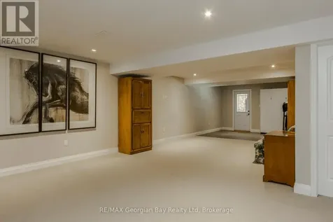 432 Shewfelt Crescent Midland ON L4R 5M7