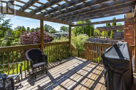 432 Shewfelt Crescent Midland ON L4R 5M7