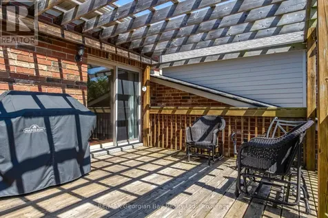 432 Shewfelt Crescent Midland ON L4R 5M7