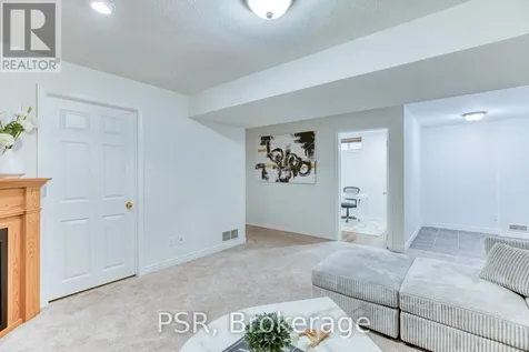 565 St Moritz Avenue Waterloo ON N2T 2Z3