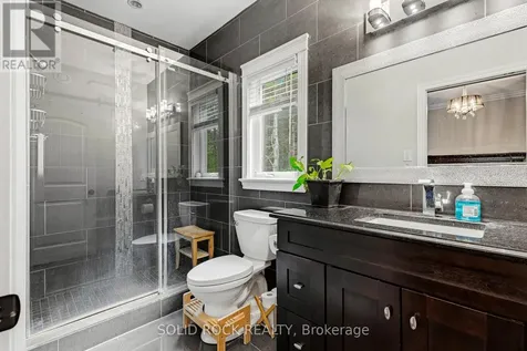 717 Upper Oak Leaf Road Athens ON K0E 1B0