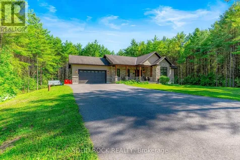 717 Upper Oak Leaf Road Athens ON K0E 1B0