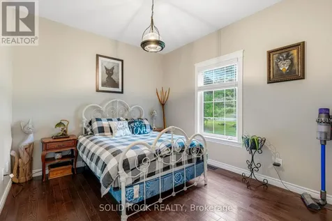 717 Upper Oak Leaf Road Athens ON K0E 1B0