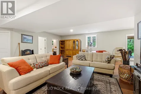 717 Upper Oak Leaf Road Athens ON K0E 1B0