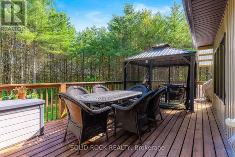 717 Upper Oak Leaf Road Athens ON K0E 1B0