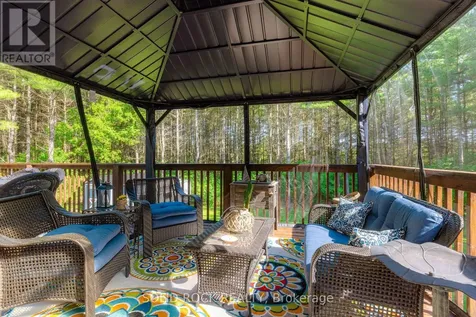 717 Upper Oak Leaf Road Athens ON K0E 1B0
