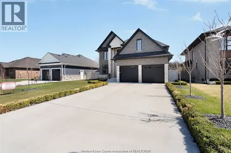 256 Xavier Circle Lakeshore ON N0R 1A0