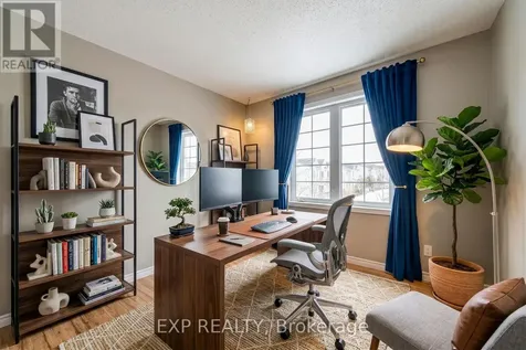 10 Castlegreen Private Ottawa ON K1T 3N2
