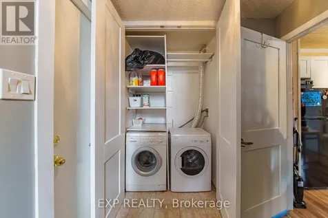 10 Castlegreen Private Ottawa ON K1T 3N2