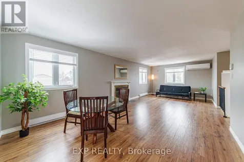 10 Castlegreen Private Ottawa ON K1T 3N2