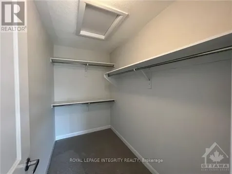 904 Lixnaw Court Ottawa ON K2J 6Y3