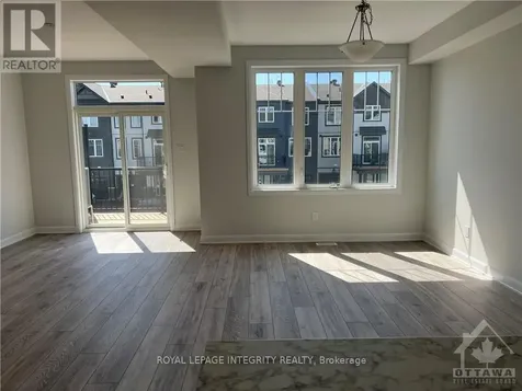 904 Lixnaw Court Ottawa ON K2J 6Y3