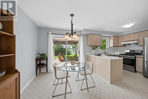 2 Ipswich Terrace Ottawa ON K2K 2R5
