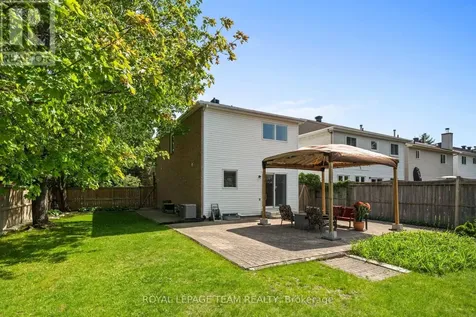 2 Ipswich Terrace Ottawa ON K2K 2R5
