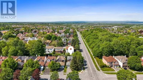 2 Ipswich Terrace Ottawa ON K2K 2R5