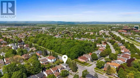2 Ipswich Terrace Ottawa ON K2K 2R5