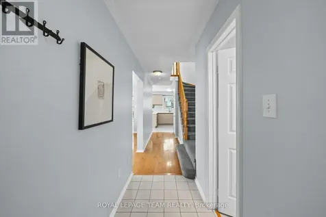 2 Ipswich Terrace Ottawa ON K2K 2R5