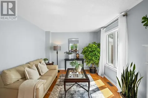 2 Ipswich Terrace Ottawa ON K2K 2R5
