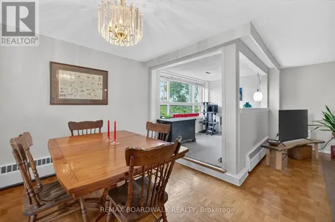 1356 Meadowlands Drive East Ottawa ON K2E 6K6