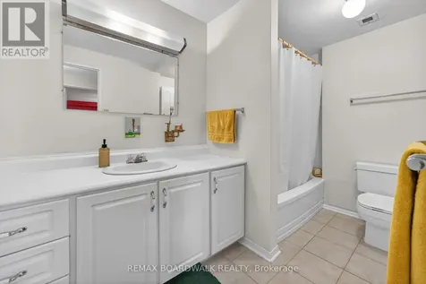 1356 Meadowlands Drive East Ottawa ON K2E 6K6