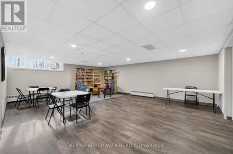1356 Meadowlands Drive East Ottawa ON K2E 6K6