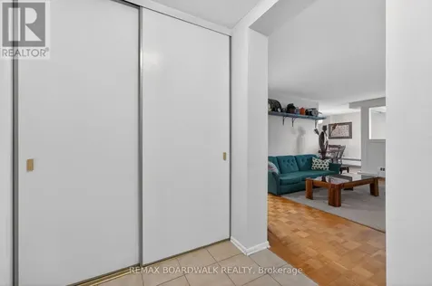1356 Meadowlands Drive East Ottawa ON K2E 6K6