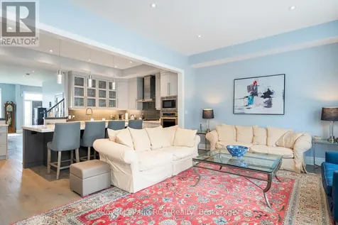 16 Wheelhouse Crescent Collingwood ON L9Y 0J9