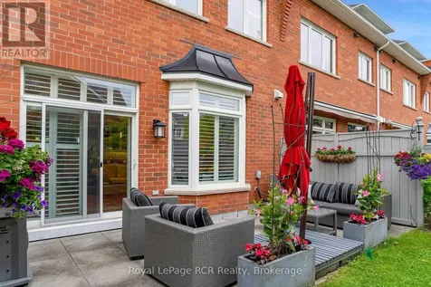 16 Wheelhouse Crescent Collingwood ON L9Y 0J9