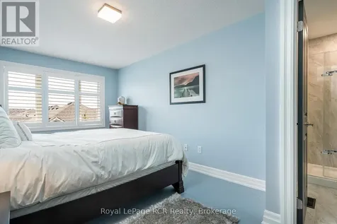 16 Wheelhouse Crescent Collingwood ON L9Y 0J9