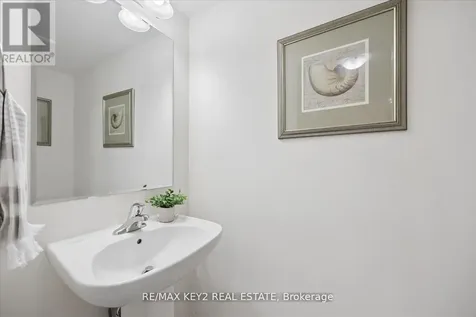 2417 Fall Harvest Crescent Pickering ON L1X 0G1