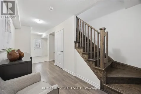 2417 Fall Harvest Crescent Pickering ON L1X 0G1