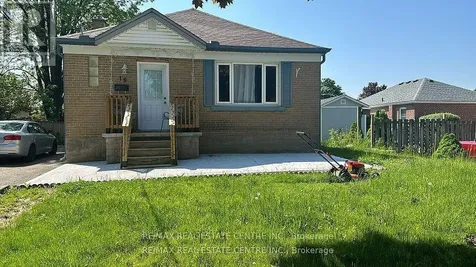 15 Chelsea Road Kitchener ON N2B 1H7