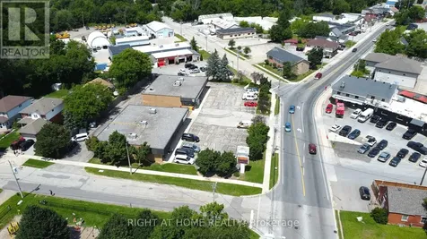 569 Lancaster Street West Waterloo ON N2K 3M9