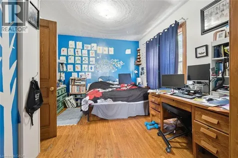 133 Joseph Street Kitchener ON N2G 1J5