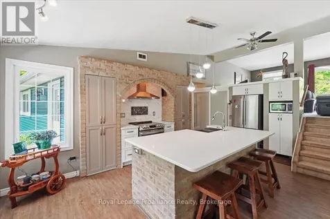 33 Woodridge Drive Madoc ON K0K 2K0