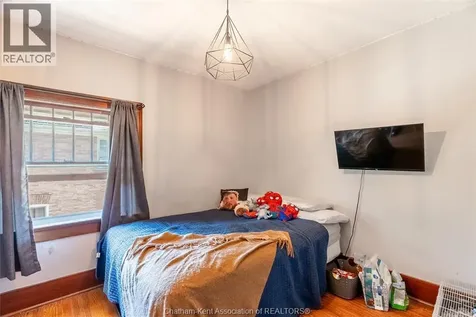 38 Inshes Avenue Chatham ON N7M 2Y7