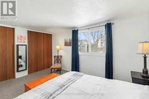 1441 Palmerston Drive Ottawa ON K1J 8N9