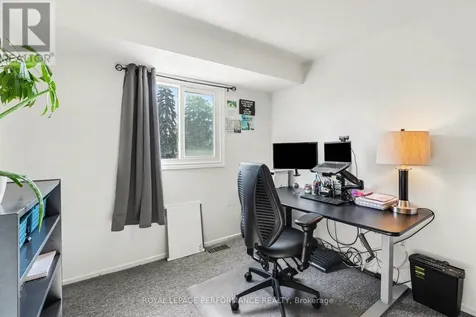 1441 Palmerston Drive Ottawa ON K1J 8N9