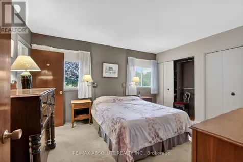 59 Evergreen Drive Ottawa ON K2H 6C5
