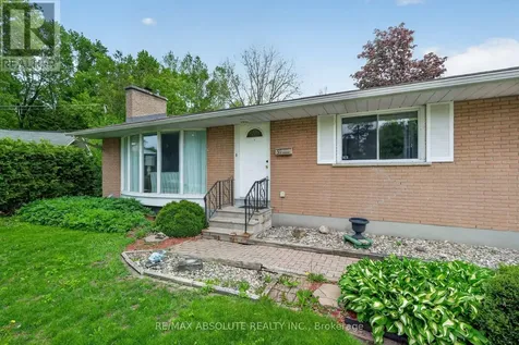 59 Evergreen Drive Ottawa ON K2H 6C5