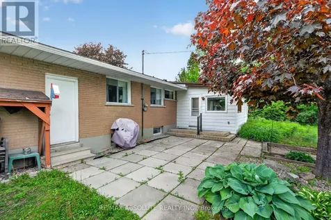59 Evergreen Drive Ottawa ON K2H 6C5