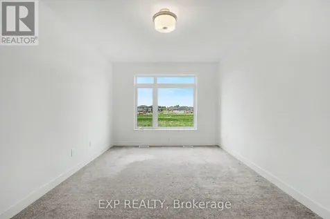 27 Moosonee Crescent Ottawa ON K4M 0L9