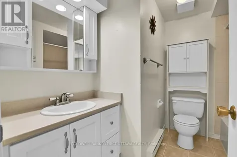 86F Seyton Drive Ottawa ON K2H 8W5